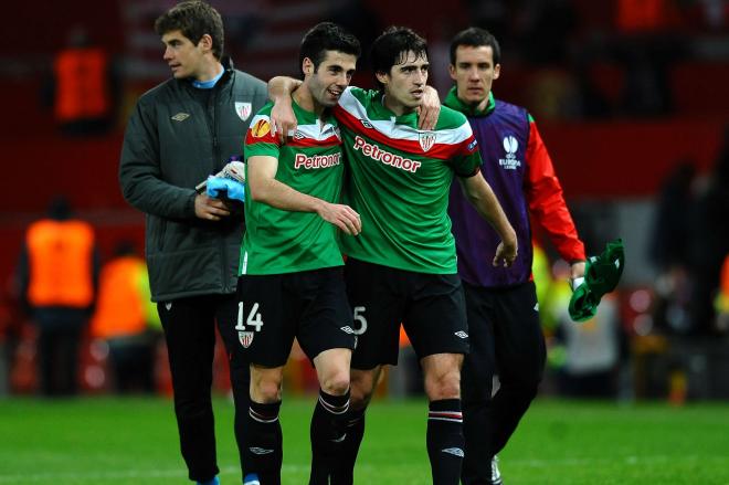 Markel Susaeta y Andoni Iraola en la victoria de 2012 en Old Trafford ante el Manchester United (Foto: Athletic Club).